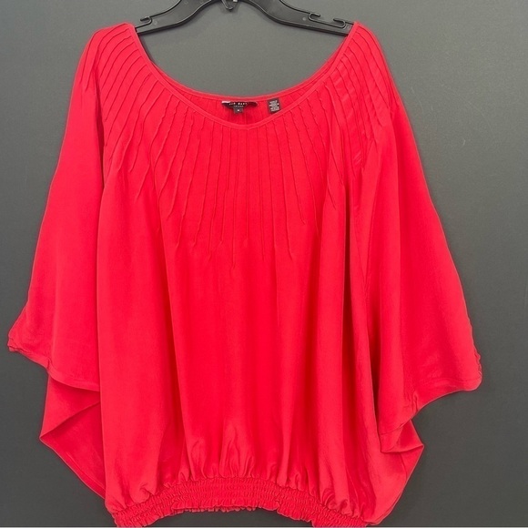 Ted Baker London Blouse Top Sz 2 US 6 Silk Red - Picture 4 of 9